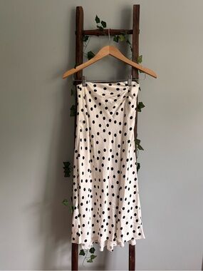 NWT Francesca's Collections White Satin Maxi Skirt with Black Polka Dots